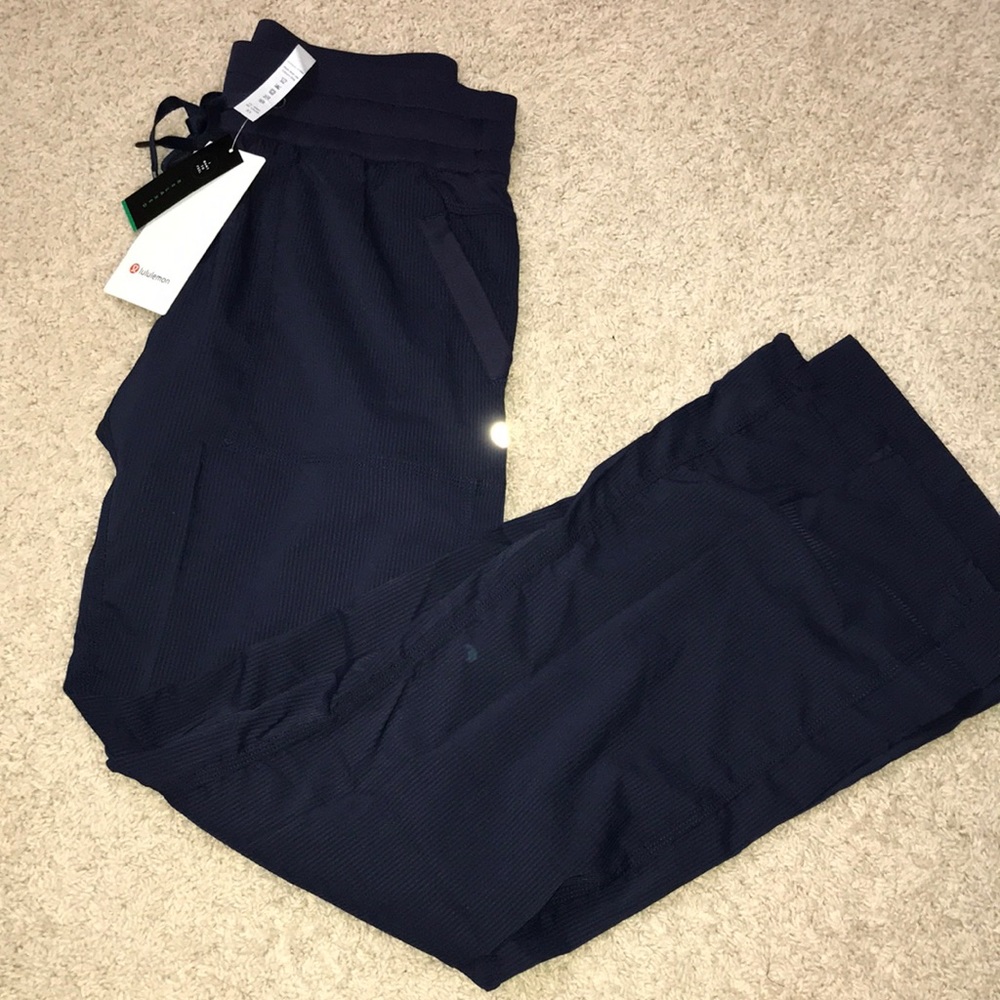 Lululemon studio pants